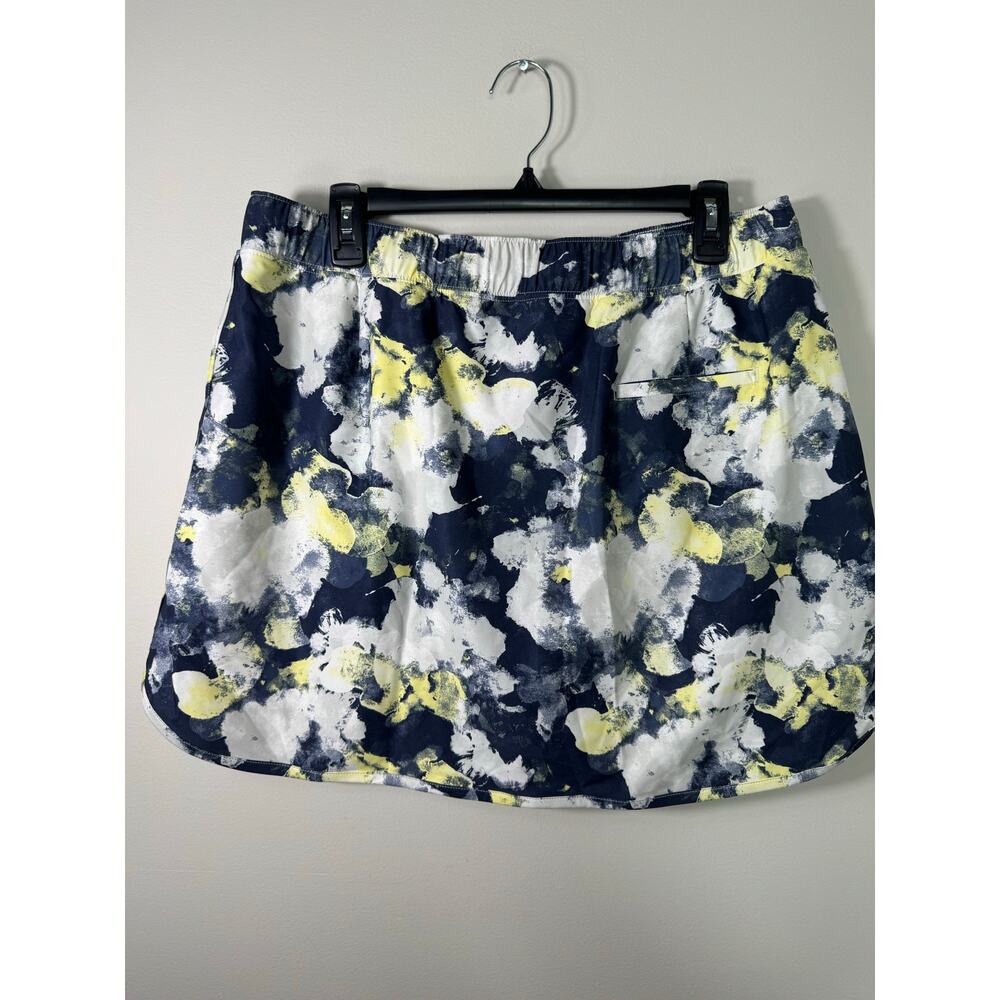 Slazenger Women's Golfing Skort and Zip Up Set Size L/XL - Picture 7 of 10